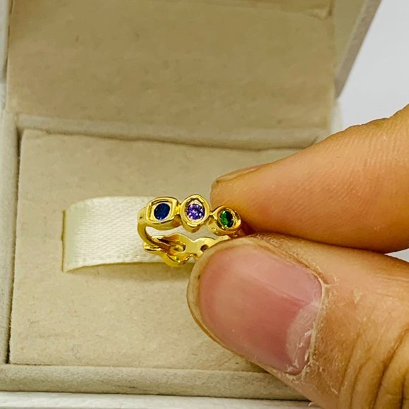 Pandora Marvel The Avengers Infinity Stones Hoop Earrings Gold - Picture 5 of 12